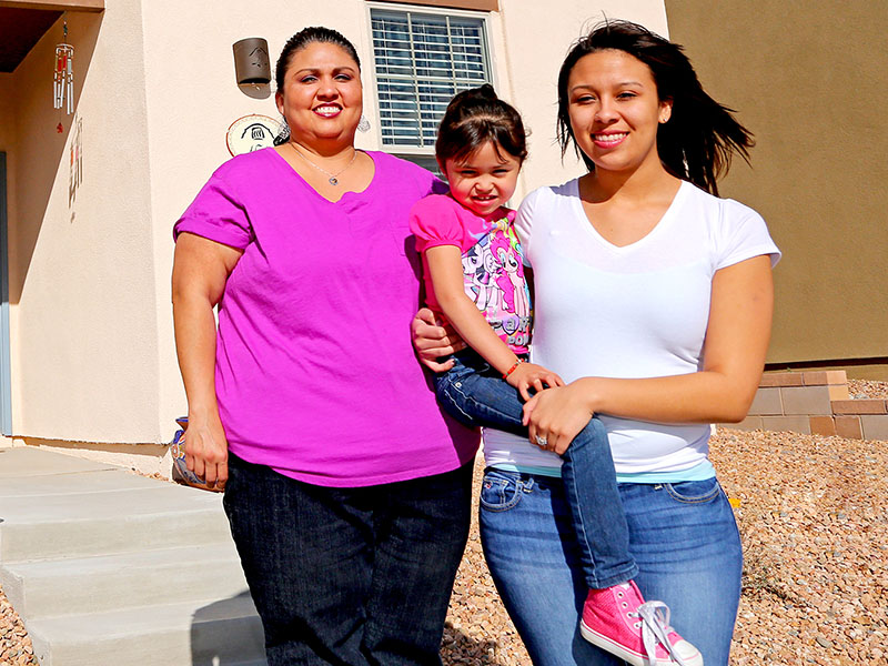 Annette and family, a Homewise homeowner